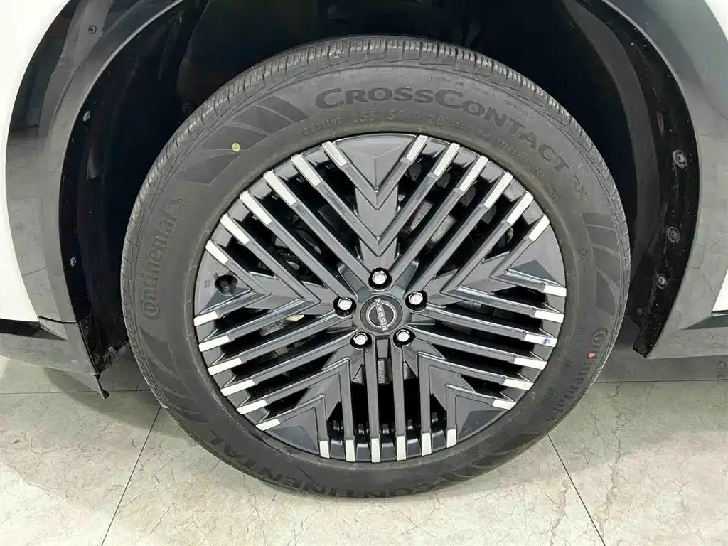 2024 Volkswagen Land Cruiser 380VC-TURBO 4WD Supreme Edition (6-seater) — миниатюра 22