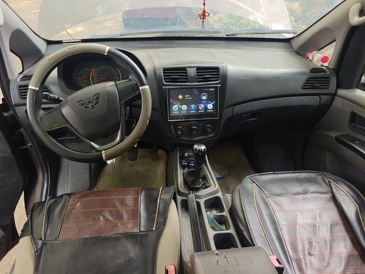 Wuling Zhengcheng 2015 1.8L Comfort Model LJ479QE2 — миниатюра 10