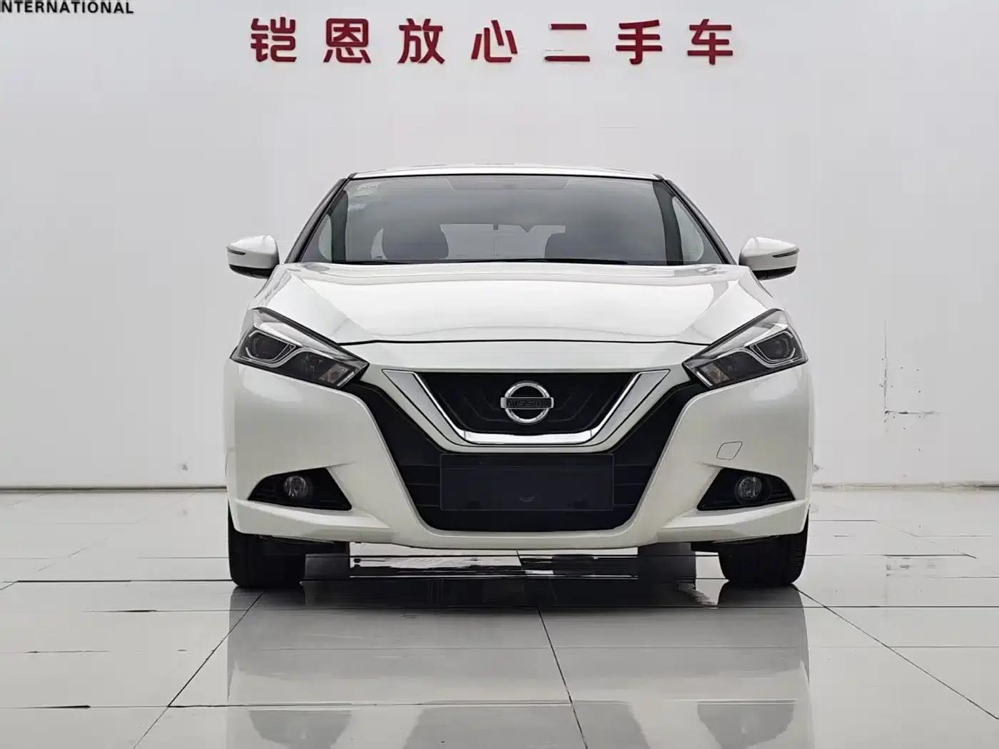 Nissan Bluebird 2016 1.6L CVT Smart Edition — миниатюра 2