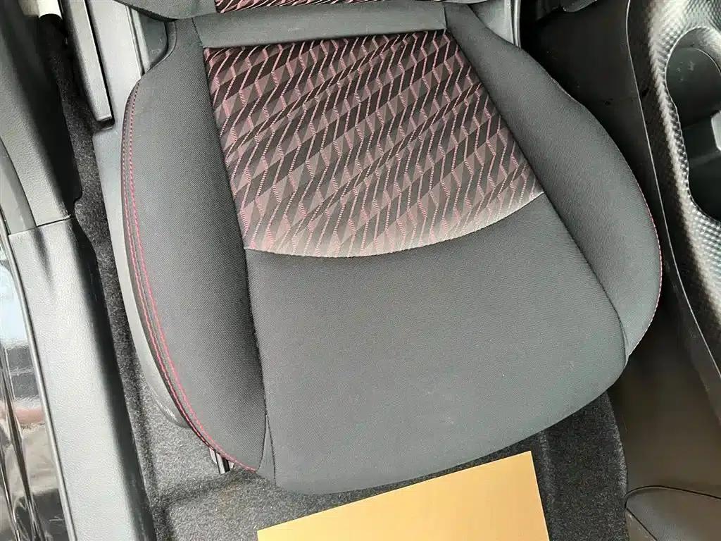 Nissan Bluebird 2016 1.6L CVT Smart Edition — миниатюра 24