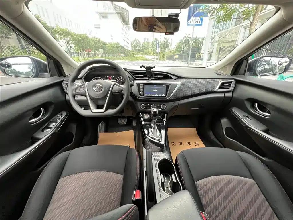 Nissan Bluebird 2016 1.6L CVT Smart Edition — миниатюра 5