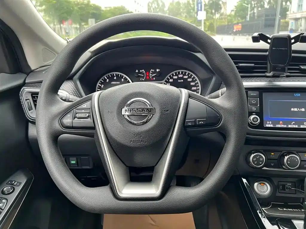 Nissan Bluebird 2016 1.6L CVT Smart Edition — миниатюра 9