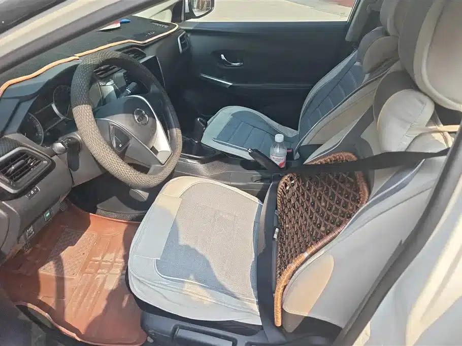 Nissan Bluebird 2019 1.6L Manual Fashion Edition (National V Emission Standard) — миниатюра 9
