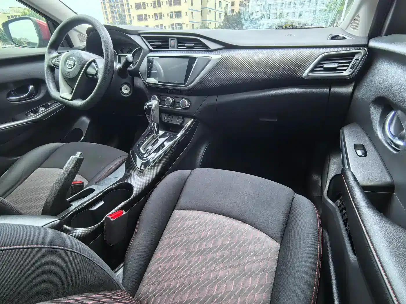 Nissan Bluebird 2016 1.6L CVT Cool Edition — миниатюра 14