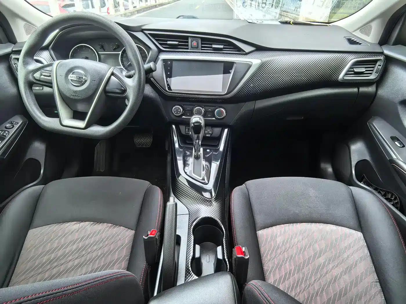 Nissan Bluebird 2016 1.6L CVT Cool Edition — миниатюра 17