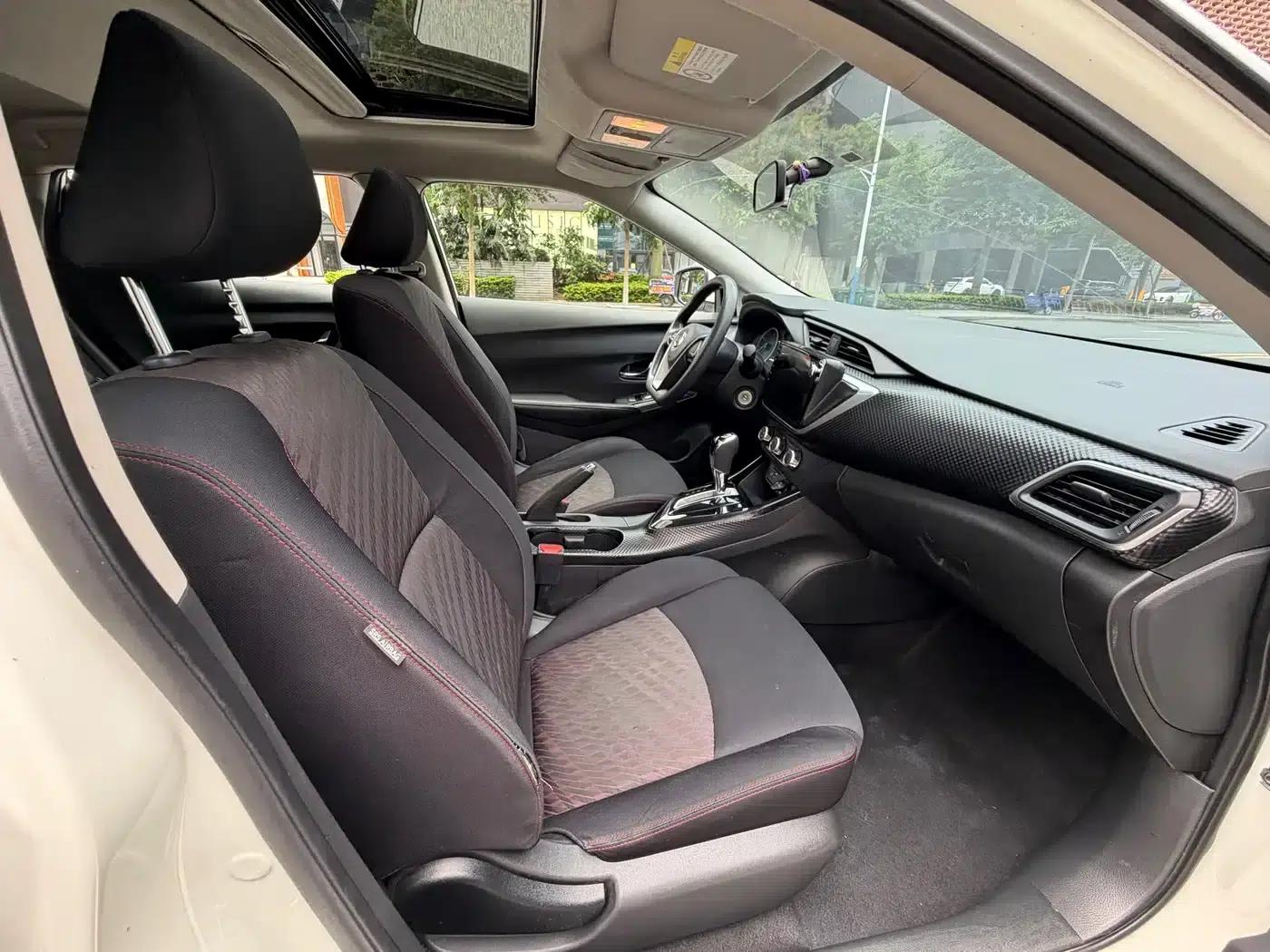 Nissan Bluebird 2021 1.6L CVT Cool Edition — миниатюра 15