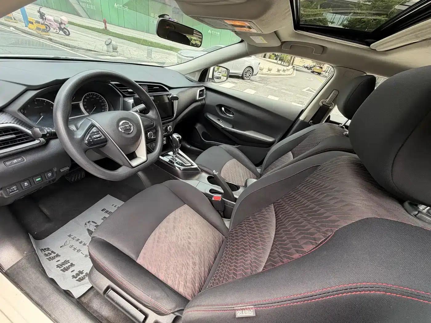 Nissan Bluebird 2021 1.6L CVT Cool Edition — миниатюра 8