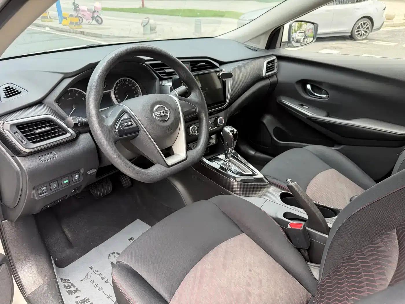 Nissan Bluebird 2021 1.6L CVT Cool Edition — миниатюра 9