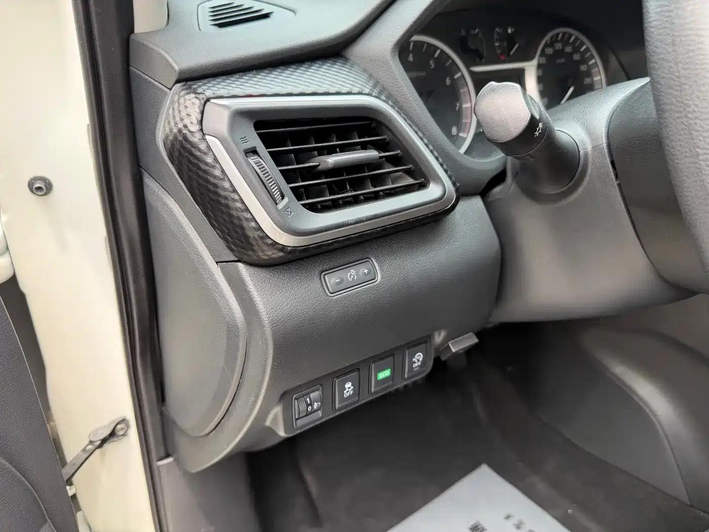 Nissan Bluebird 2021 1.6L CVT Cool Edition — миниатюра 10