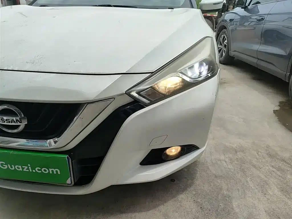 Nissan Bluebird 2016 1.6L CVT Cool Edition — миниатюра 24