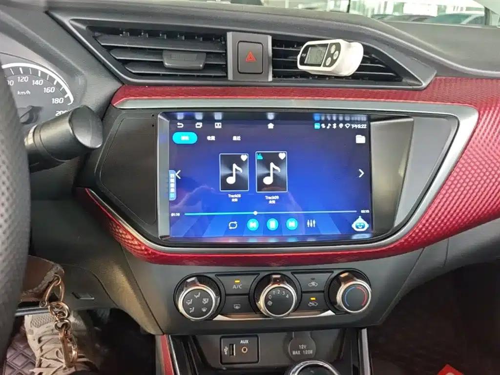 Nissan Bluebird 2016 1.6L CVT Cool Edition — миниатюра 13