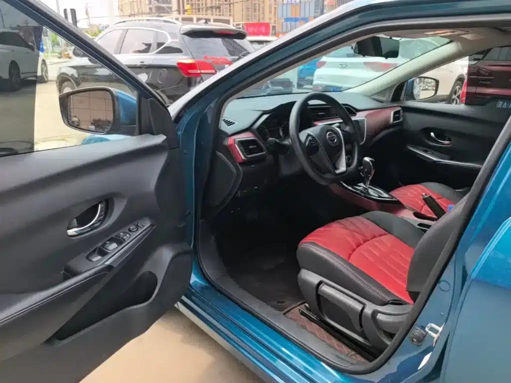 Nissan Bluebird 2016 1.6L CVT Cool Edition — миниатюра 16