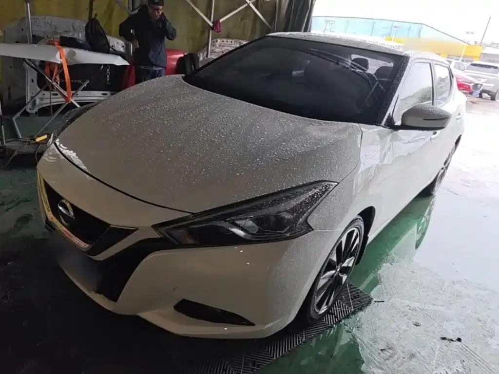 Nissan Bluebird 2016 1.6L CVT Smart Edition — миниатюра 1