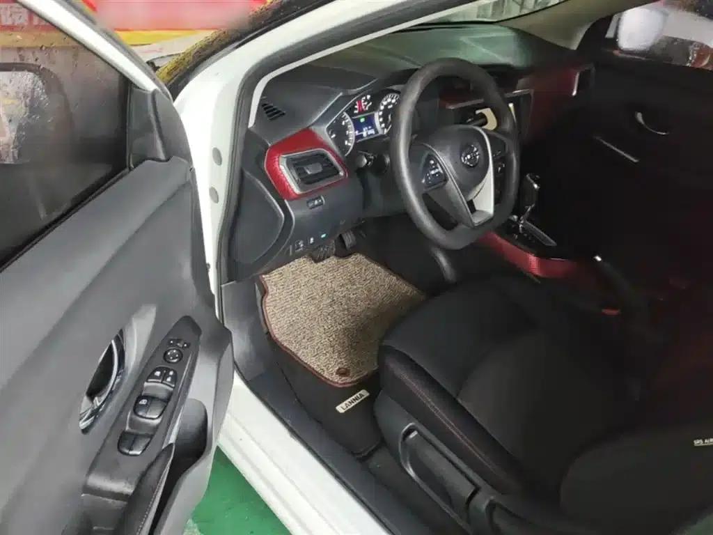 Nissan Bluebird 2016 1.6L CVT Smart Edition — миниатюра 16