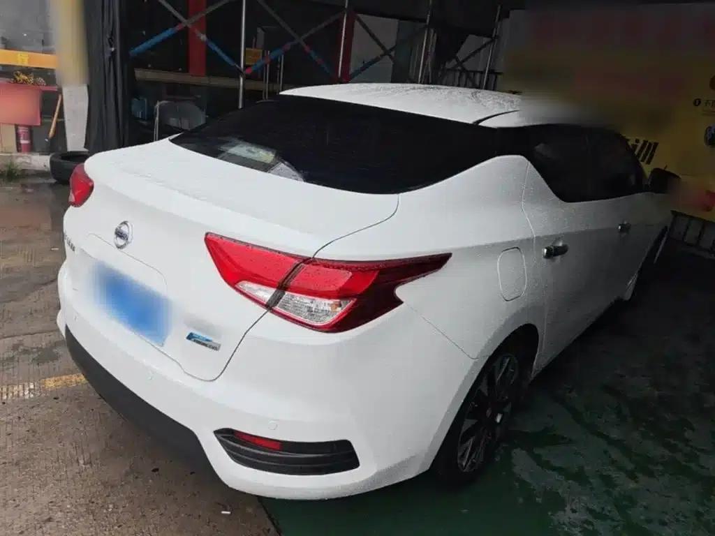 Nissan Bluebird 2016 1.6L CVT Smart Edition — миниатюра 7