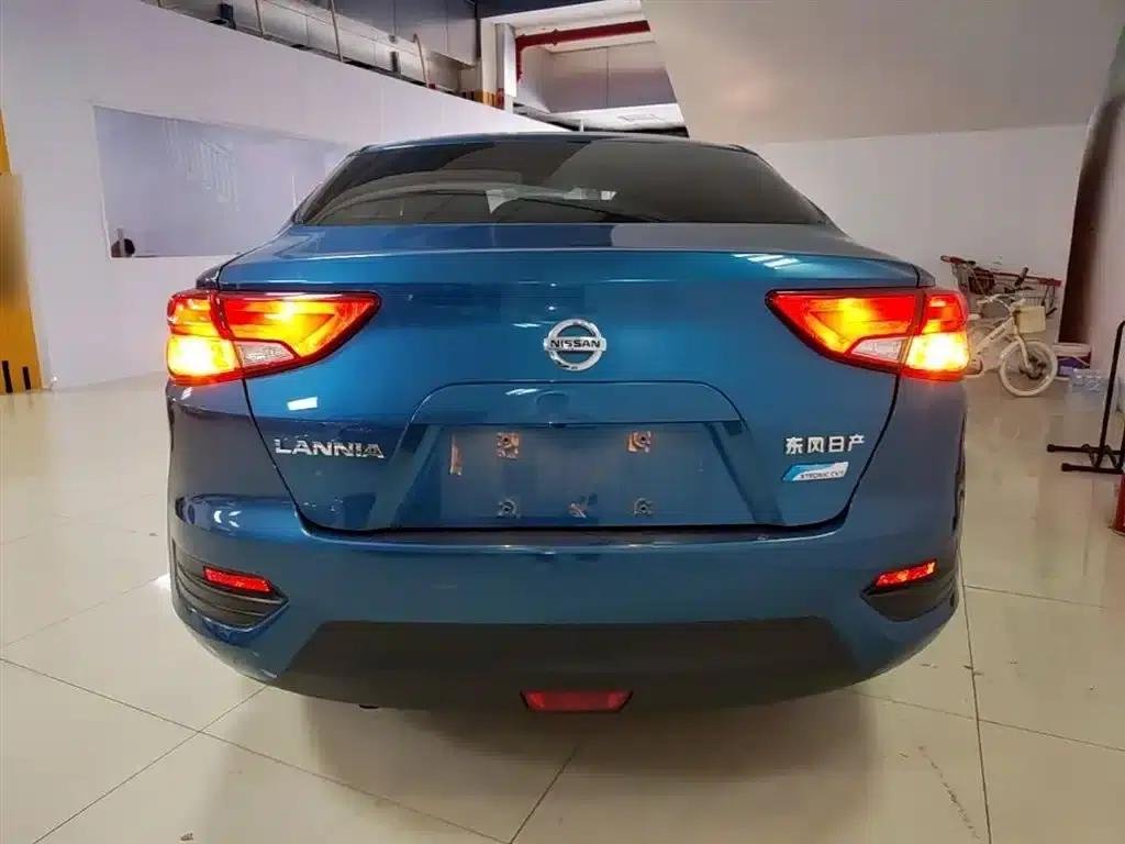 Nissan Bluebird 2019 1.6L CVT Smart Connect Smart Cool Edition (National VI Emission Standard) — миниатюра 6