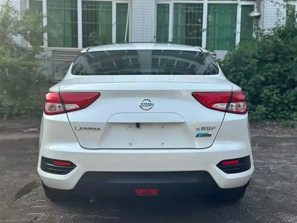 Nissan Bluebird 2020 1.6L CVT Cool Edition — миниатюра 6