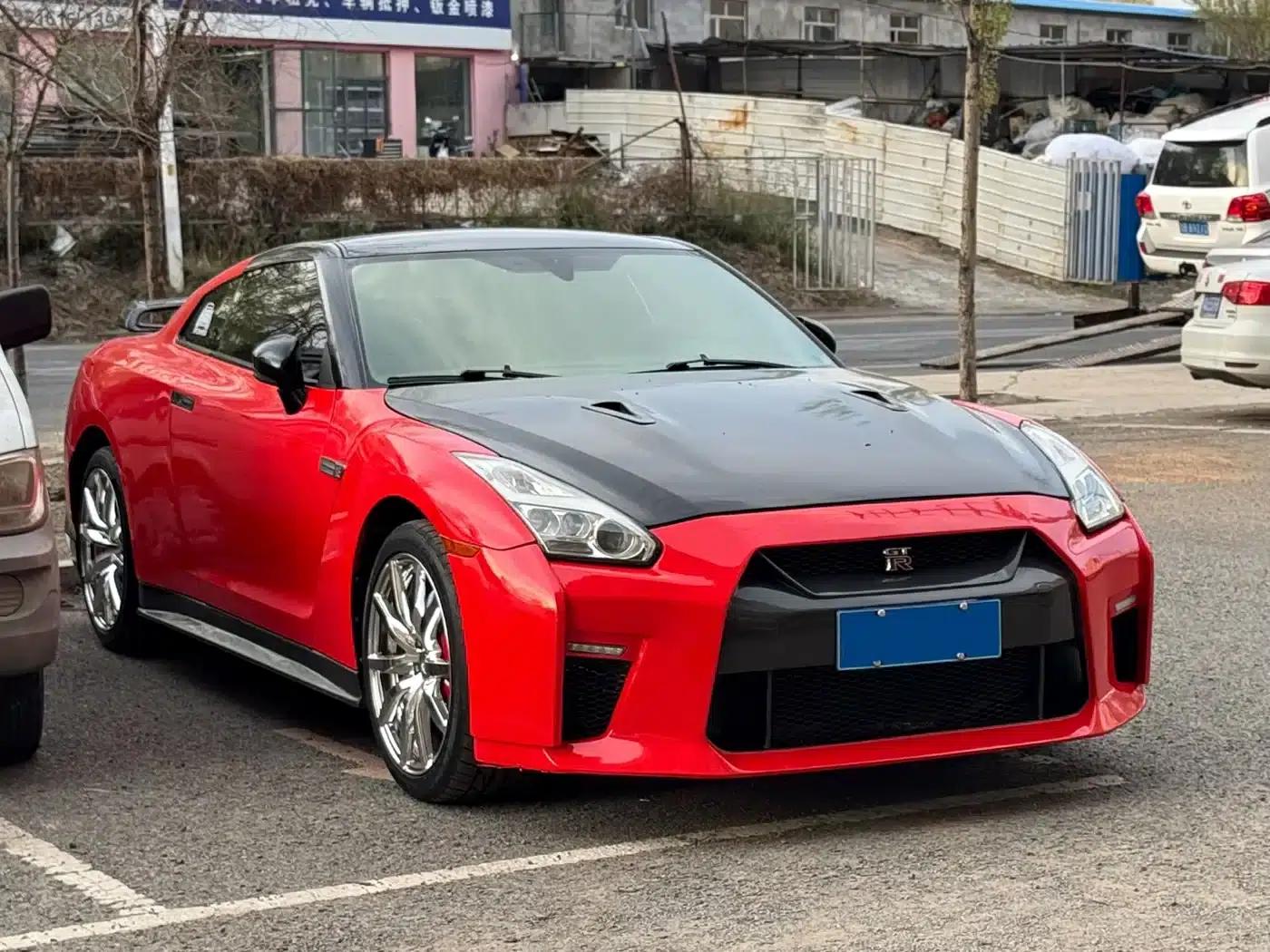 2010 Nissan GT-R 3.8T Premium Edition — миниатюра 3