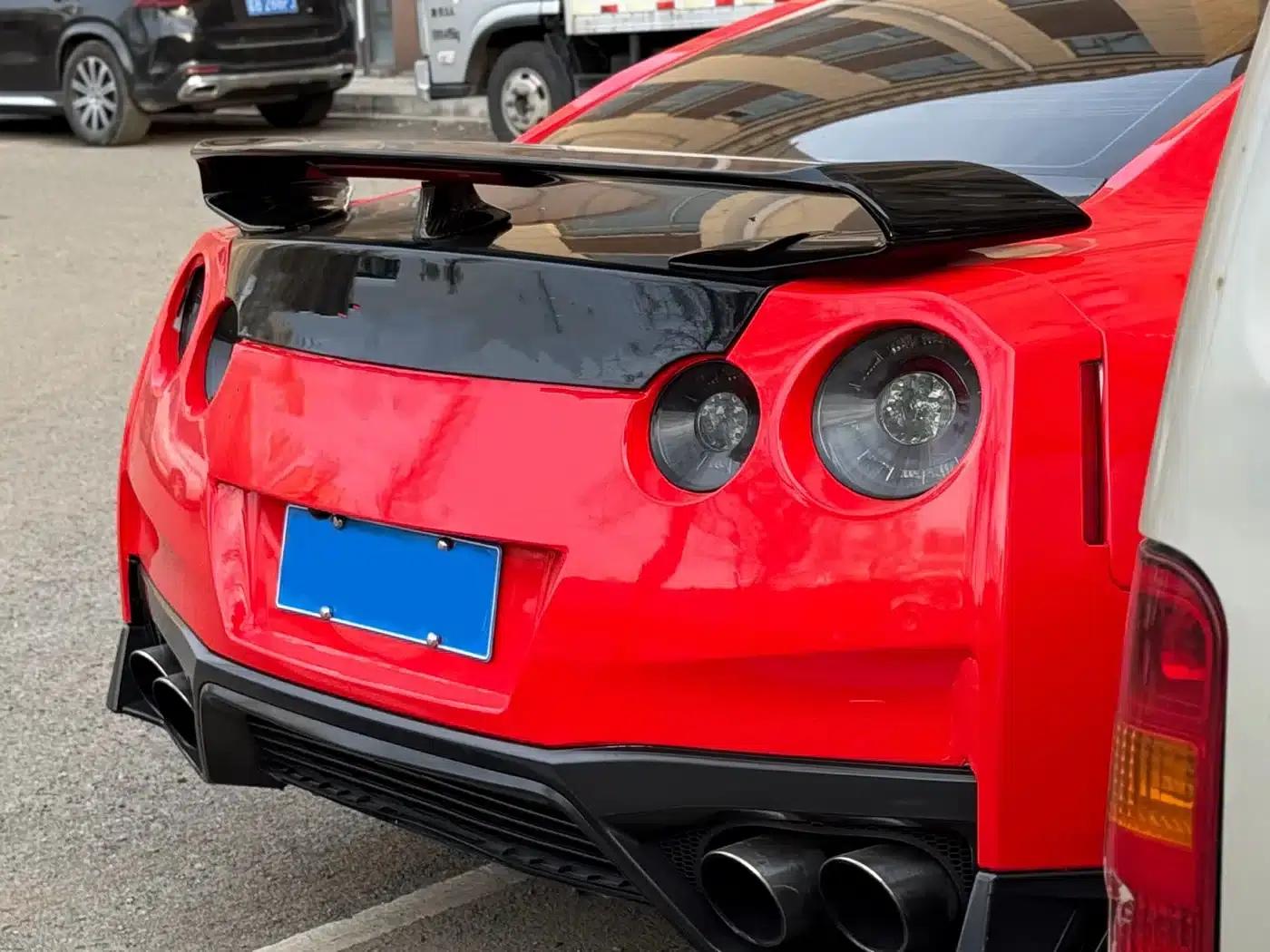 2010 Nissan GT-R 3.8T Premium Edition — миниатюра 5