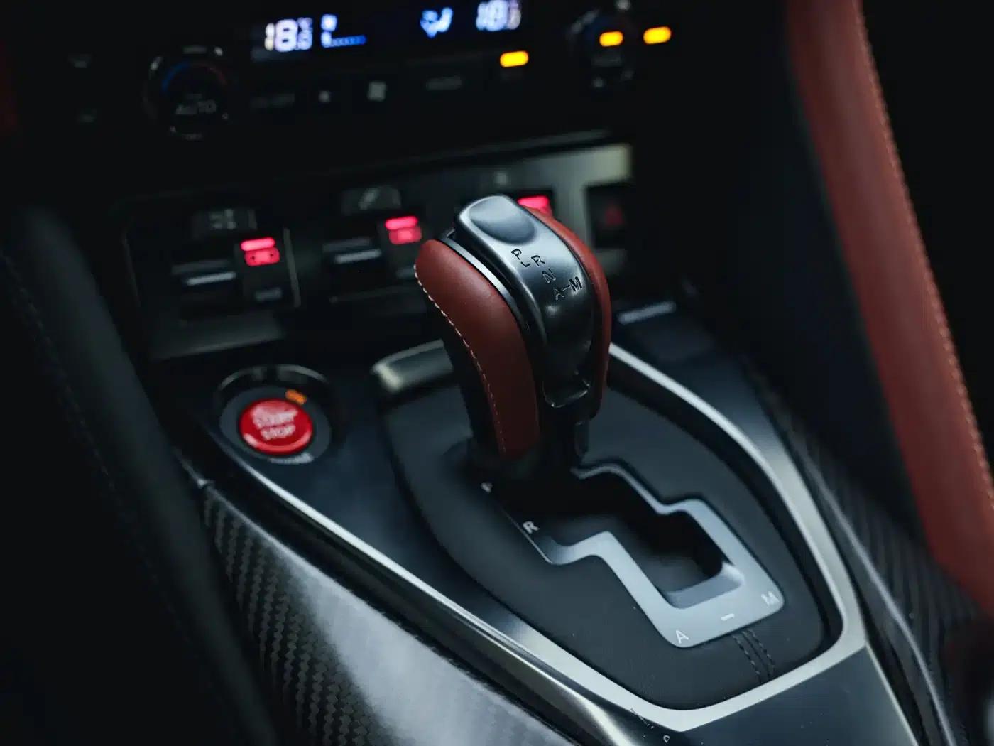 2026 Nissan GT-R 3.8T Automatic — миниатюра 16