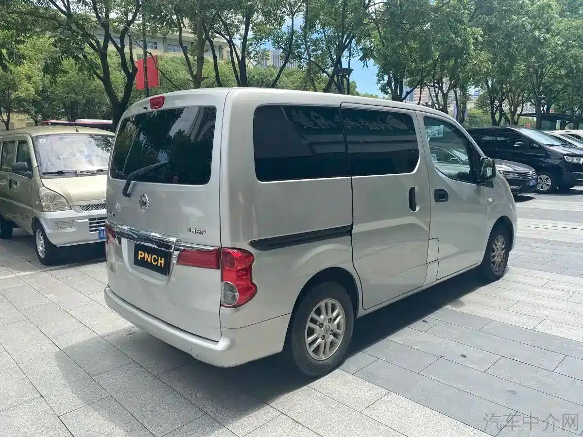 Nissan NV200 2014 1.6L Manual Premium Edition (China IV Emission Standard) — миниатюра 13
