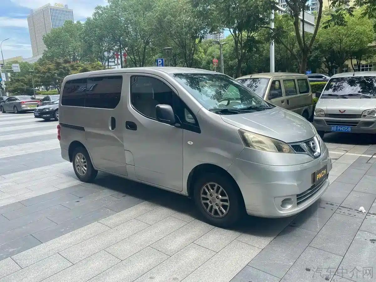 Nissan NV200 2014 1.6L Manual Premium Edition (China IV Emission Standard) — миниатюра 3