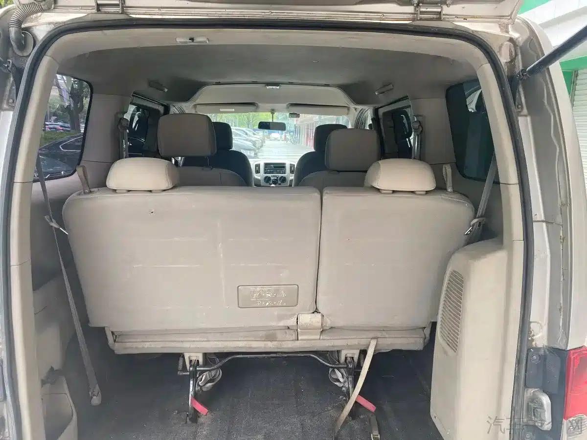 Nissan NV200 2014 1.6L Manual Premium Edition (China IV Emission Standard) — миниатюра 6