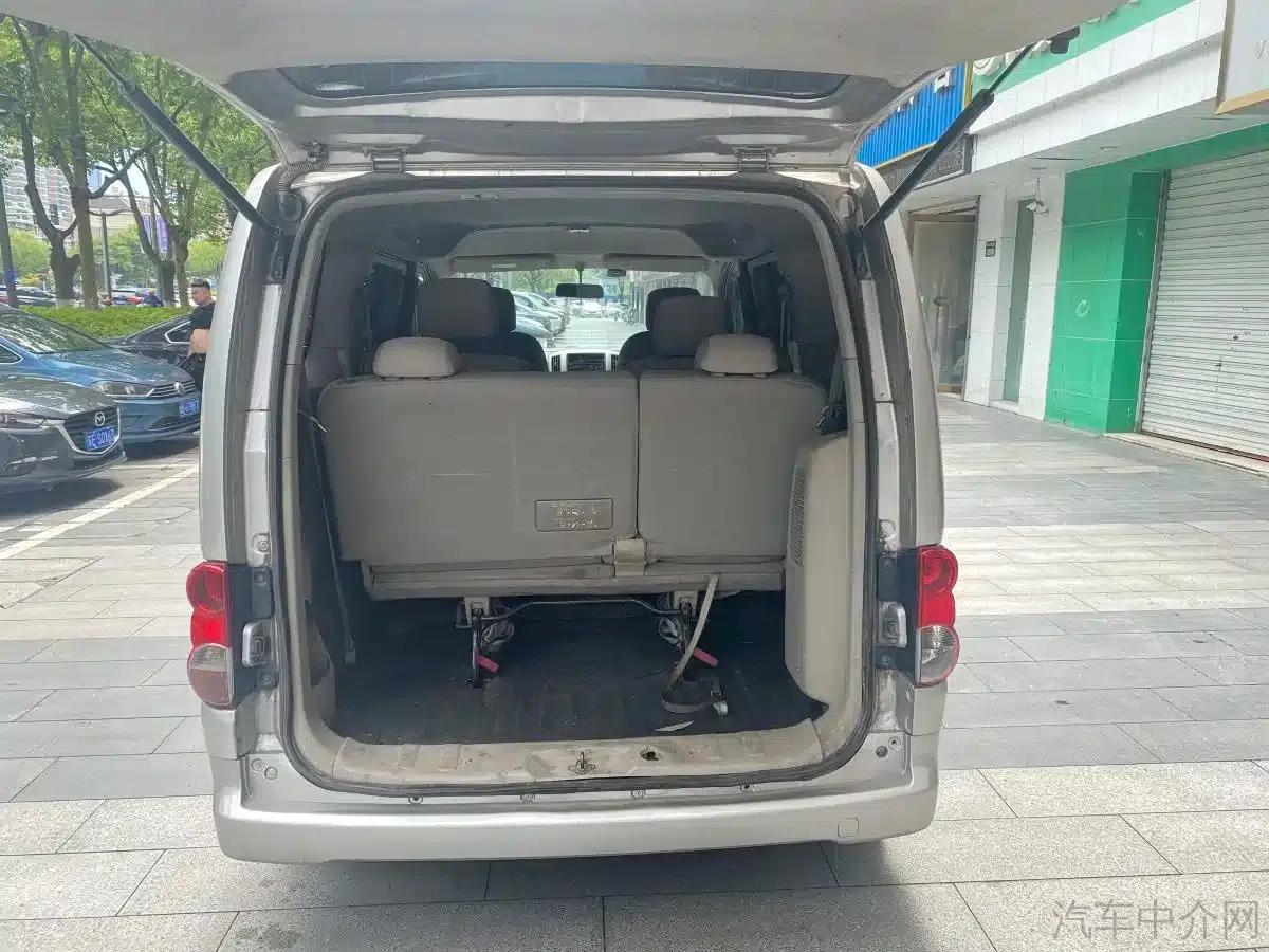Nissan NV200 2014 1.6L Manual Premium Edition (China IV Emission Standard) — миниатюра 7