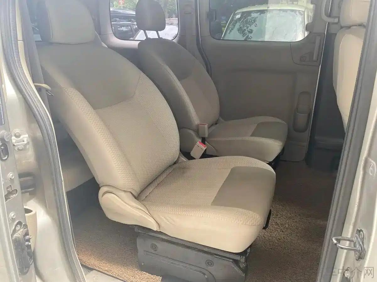 Nissan NV200 2014 1.6L Manual Premium Edition (China IV Emission Standard) — миниатюра 8