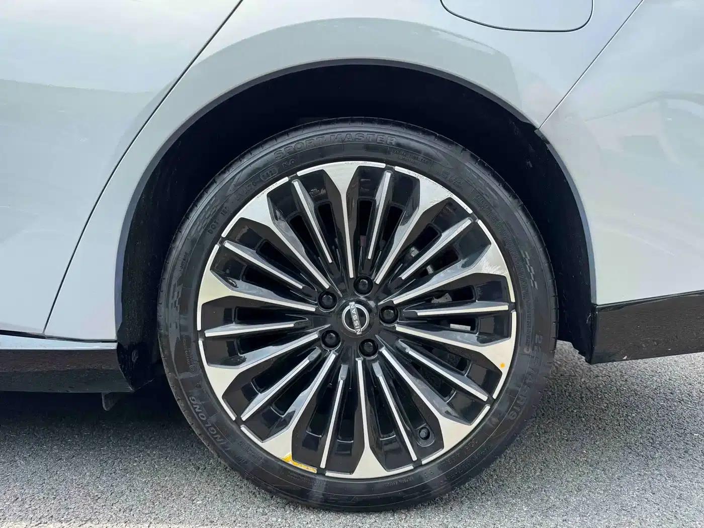 Nissan N7 2025 625 Pro — миниатюра 18