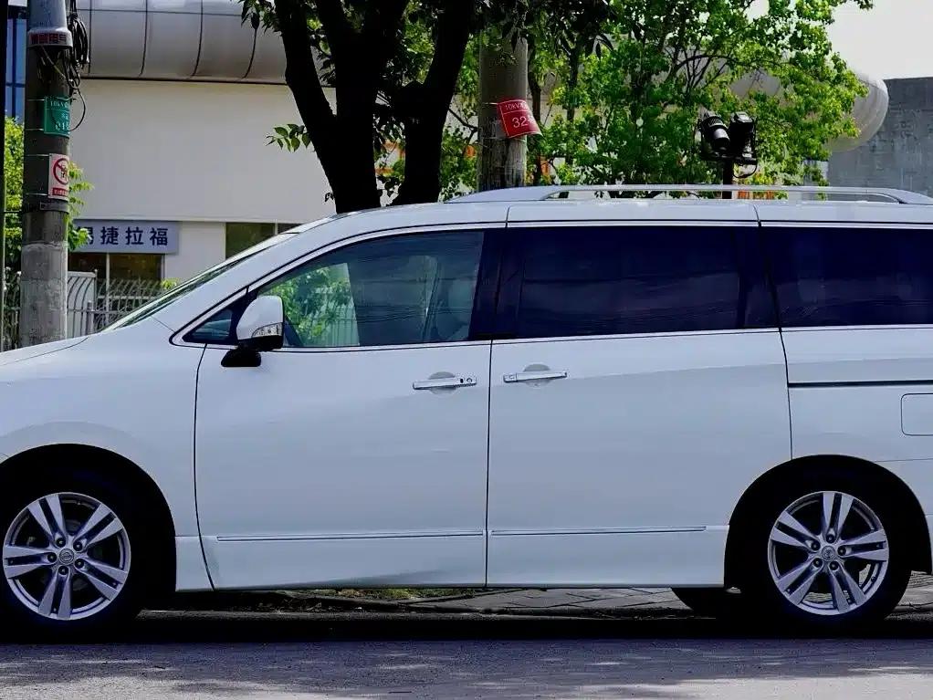 Quest 2015 3.5L SL — миниатюра 2