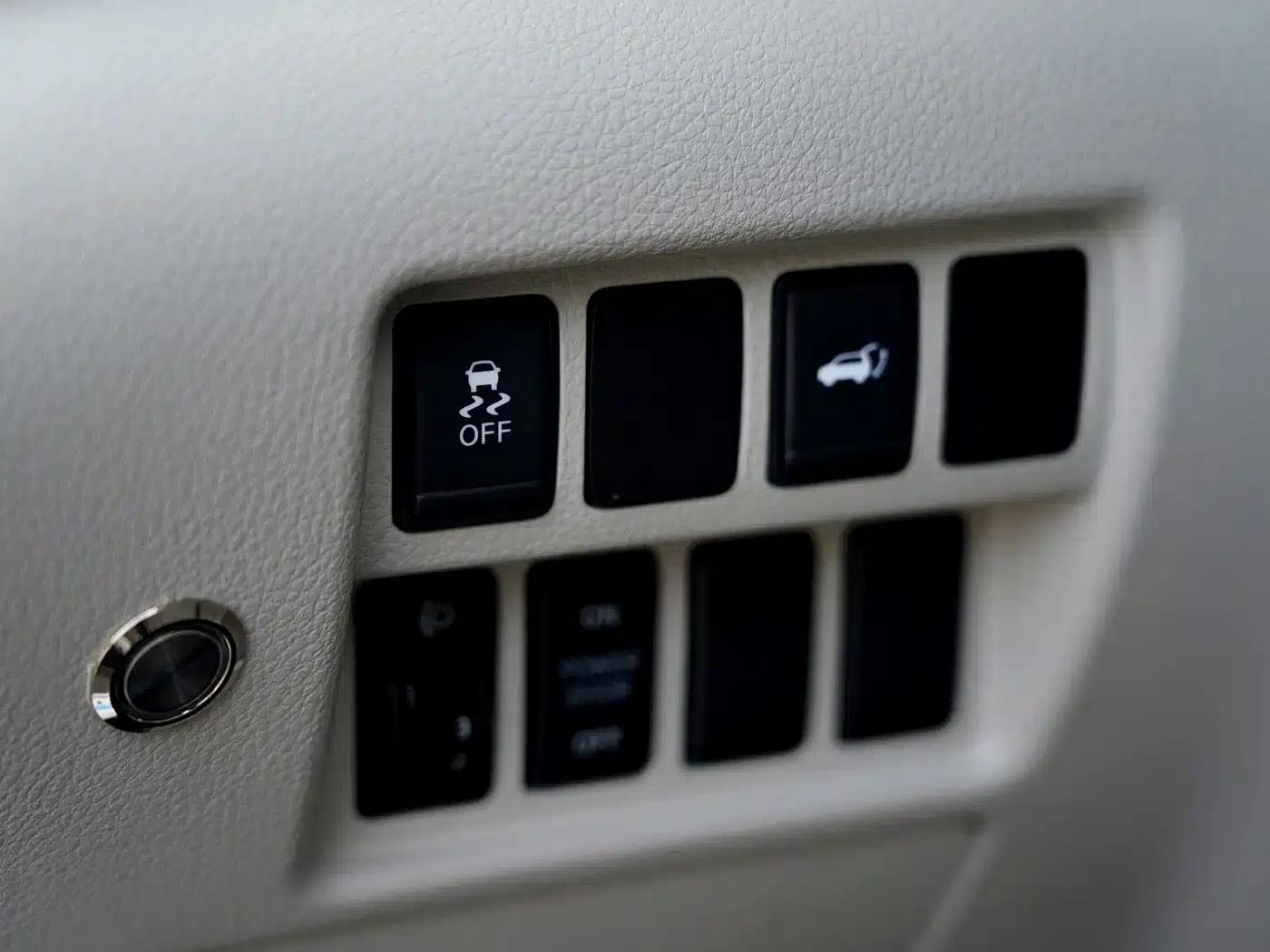Quest 2015 3.5L SL — миниатюра 8