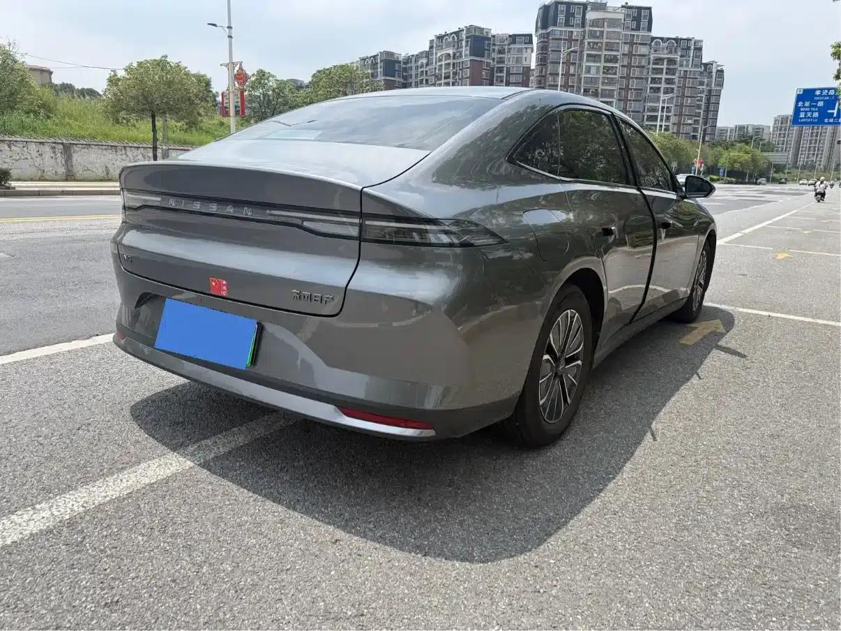 Nissan N6 2026 180 Pro — миниатюра 4