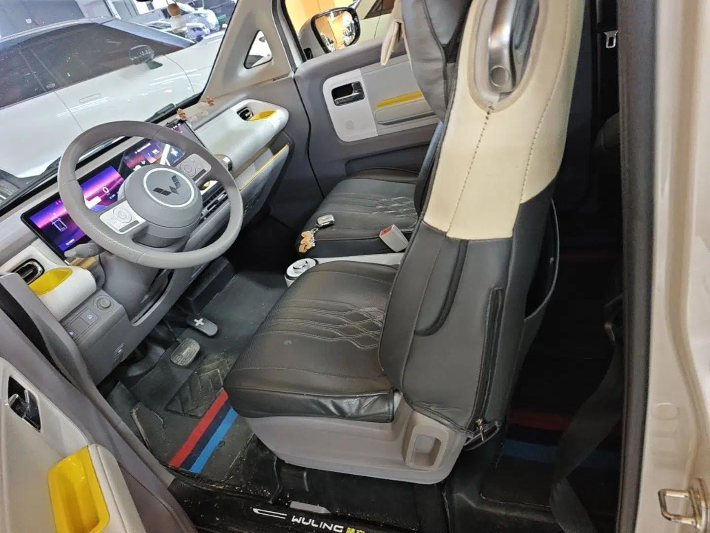 Wuling Air ev 2023 - Four Seats - Advanced Edition — миниатюра 18
