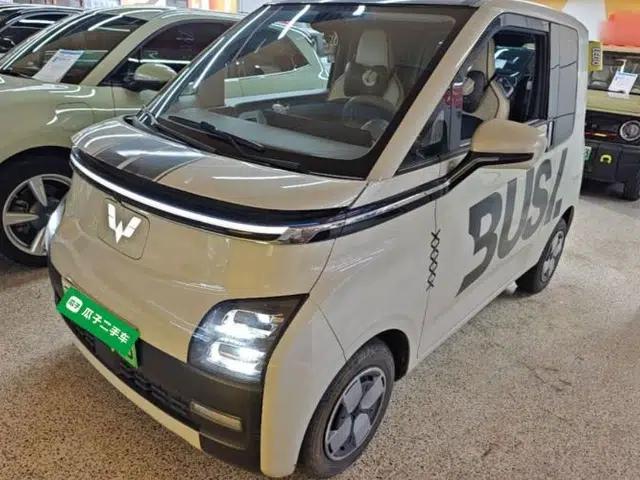 Wuling Air ev 2023 - Four Seats - Advanced Edition