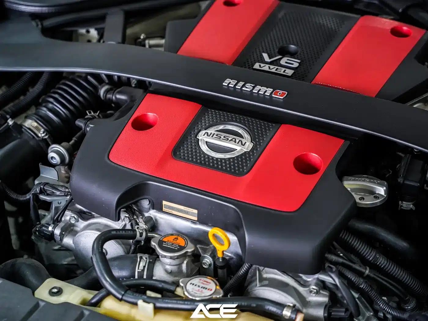 2015 Nissan 370Z 3.7L NISMO — миниатюра 19