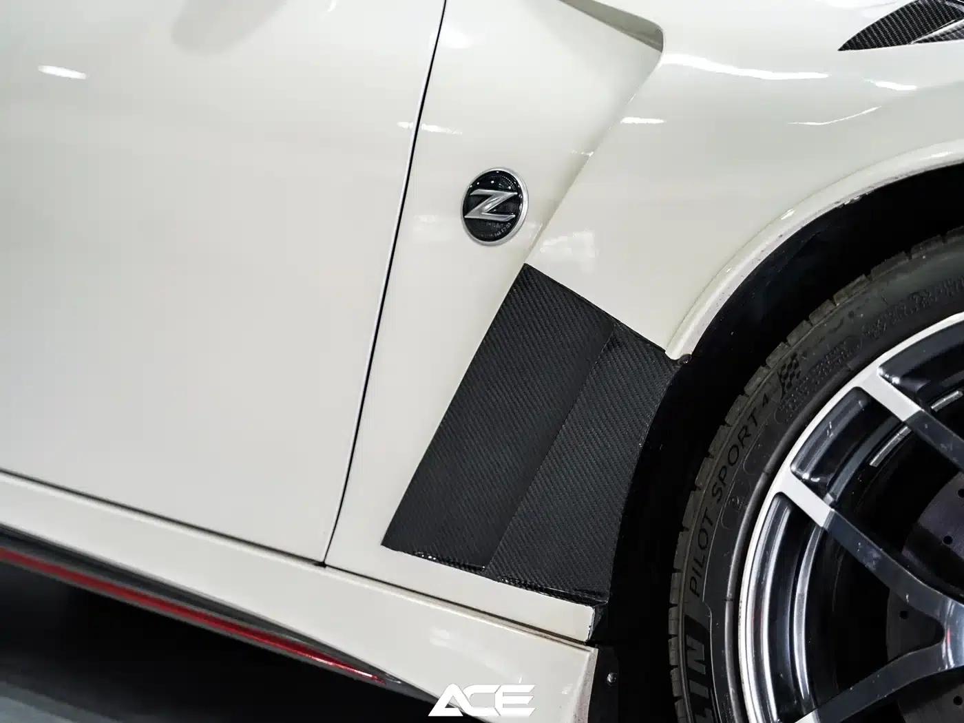2015 Nissan 370Z 3.7L NISMO — миниатюра 6