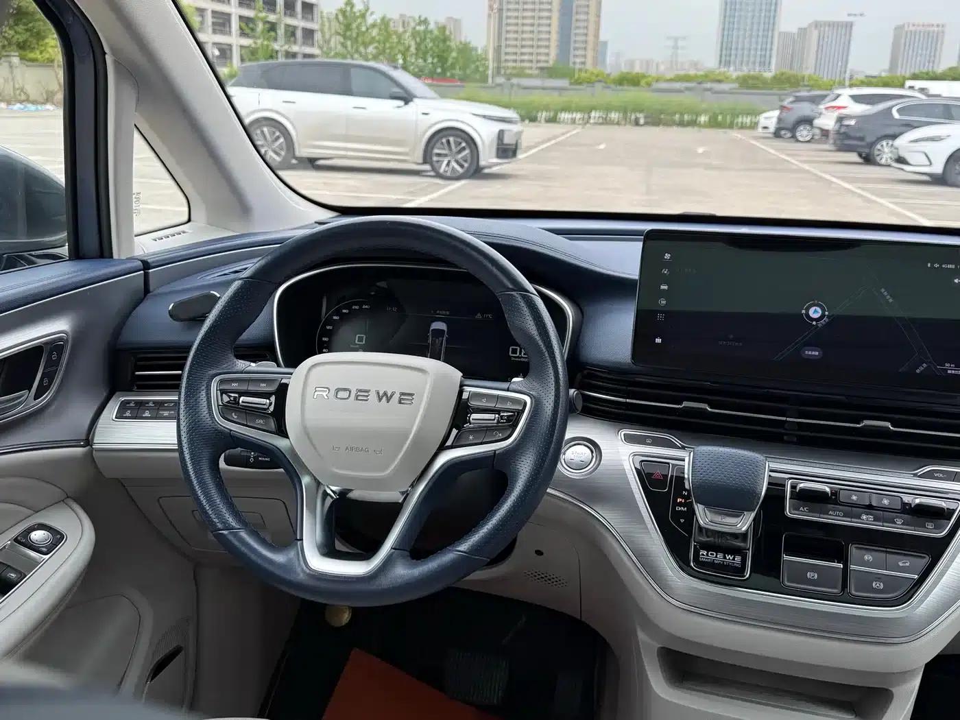 Roewe iMAX8 2022 400TGI Joyful Edition — миниатюра 16