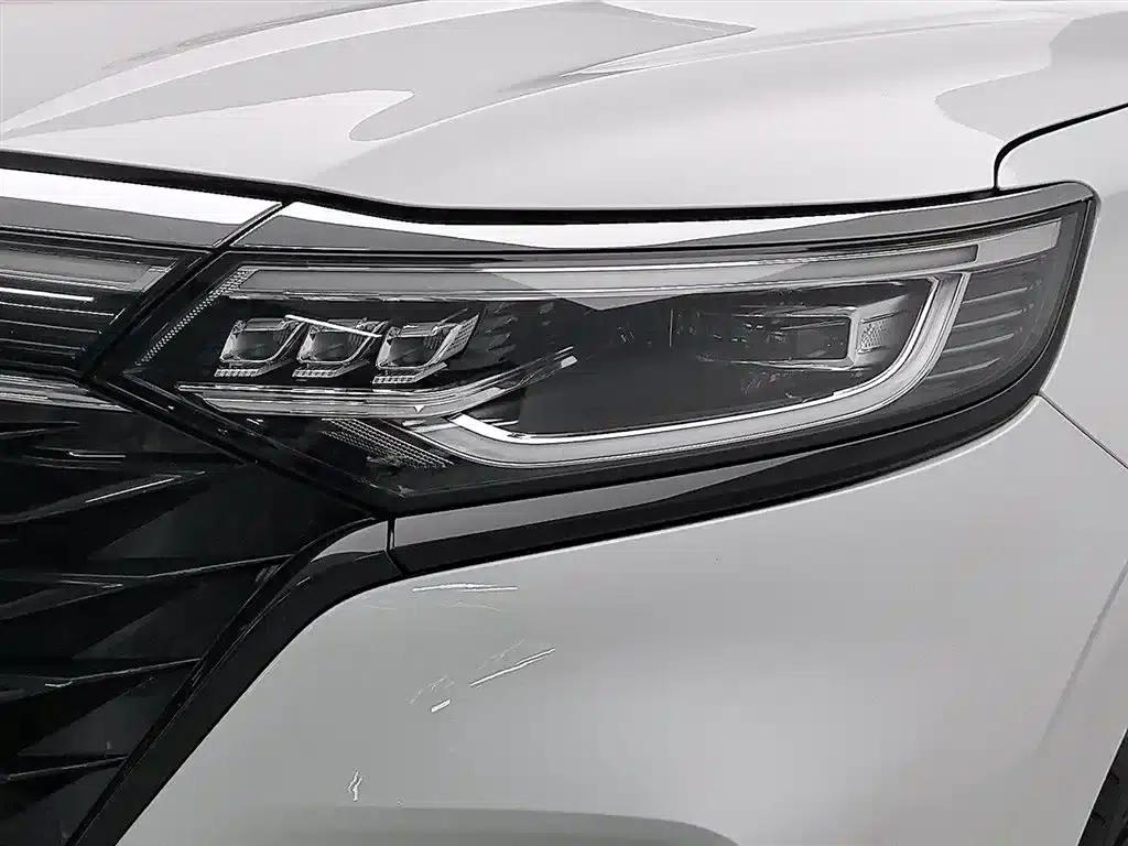 Roewe iMAX8 2021 400TGI Supreme Series Premium Edition — миниатюра 7