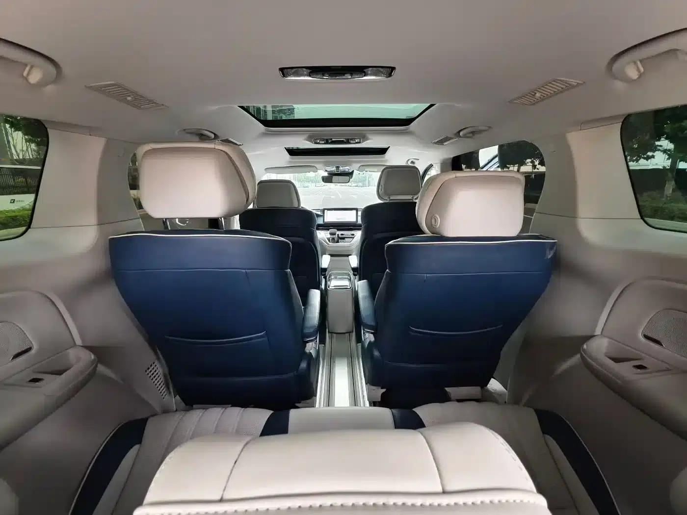 Roewe iMAX8 2021 400TGI Supreme Series Premium Edition — миниатюра 7