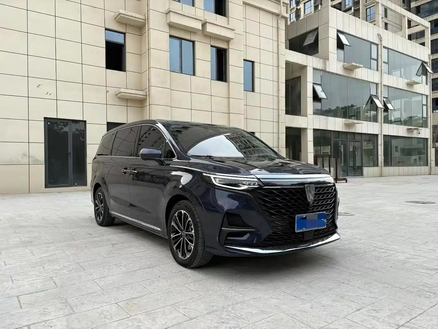 Roewe iMAX8 2022 400TGI Flagship Edition — миниатюра 3