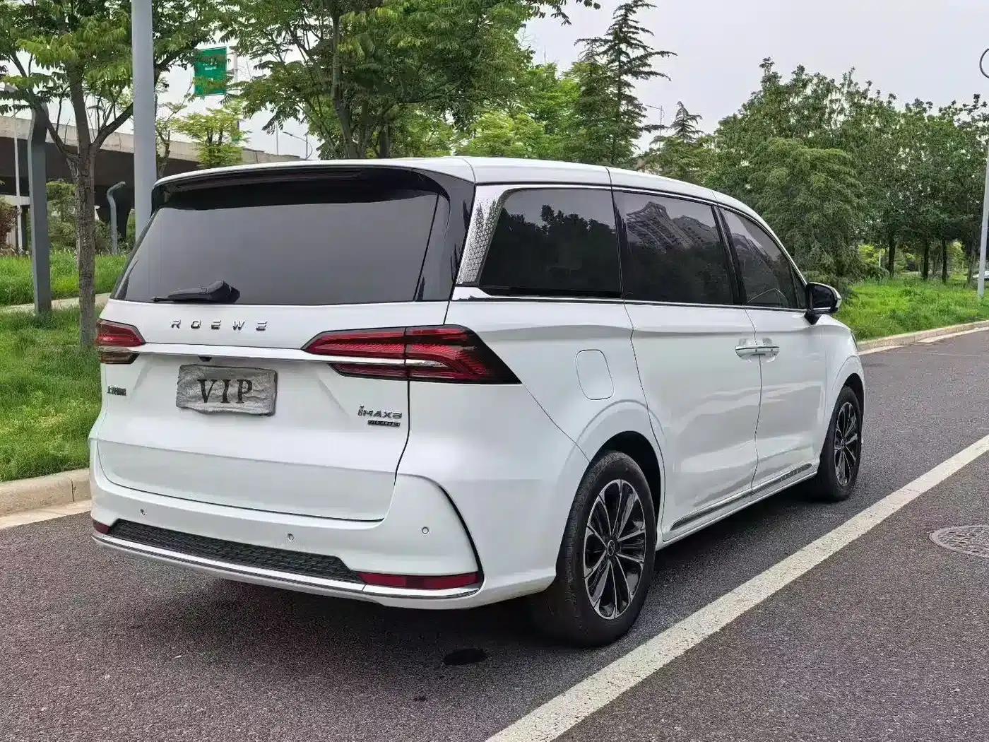 Roewe iMAX8 2022 400TGI Premium Edition — миниатюра 8