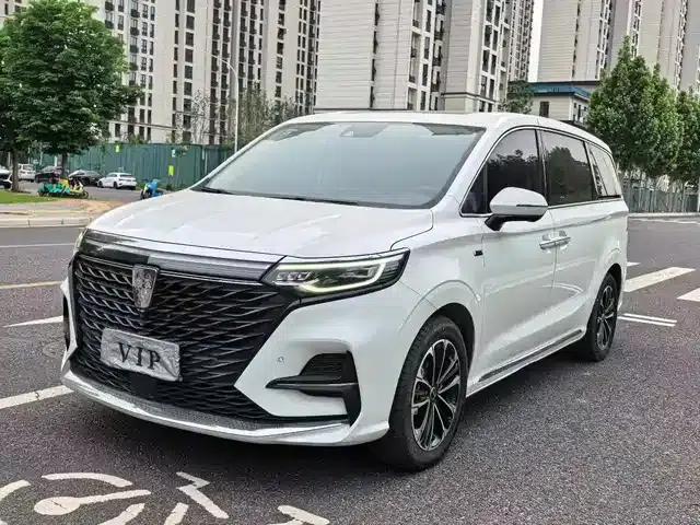 Roewe iMAX8 2022 400TGI Premium Edition