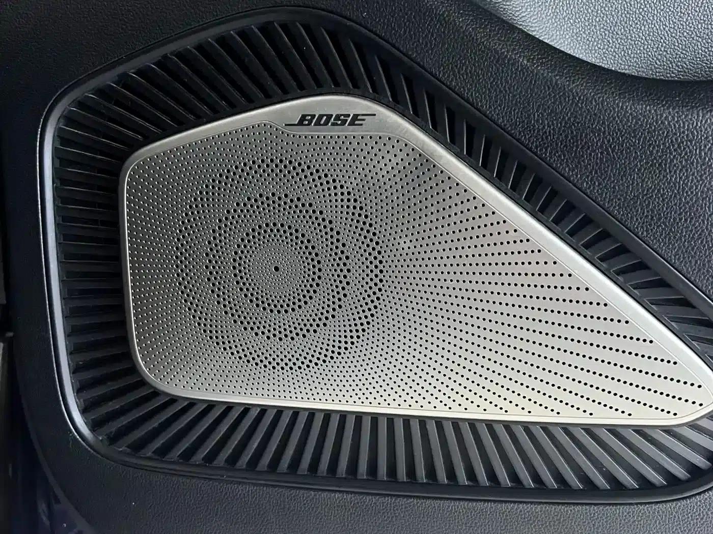 Roewe iMAX8 2021 400TGI Supreme Series Premium Edition — миниатюра 16