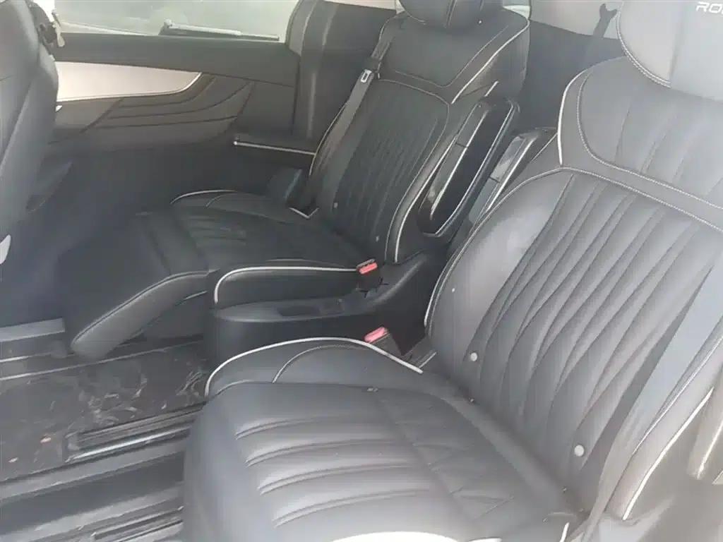 Roewe iMAX8 2022 400TGI Premium Edition — миниатюра 17