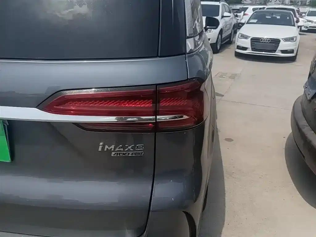 Roewe iMAX8 2022 400TGI Premium Edition — миниатюра 8