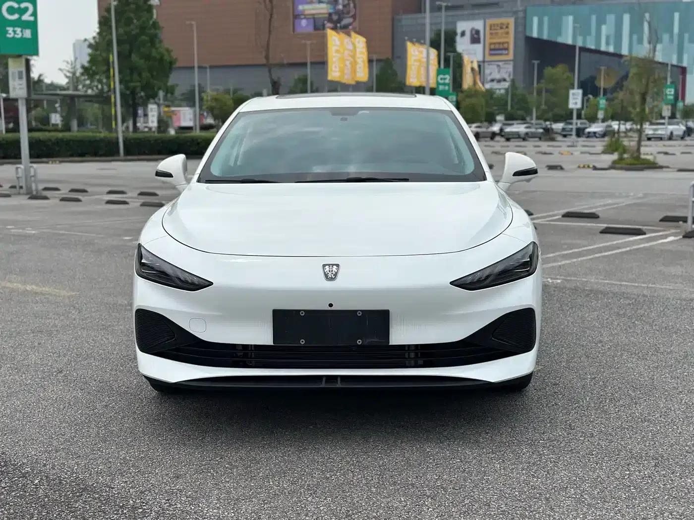 Roewe D7 2025 DMH 125km World Champion Excellence Edition — миниатюра 2