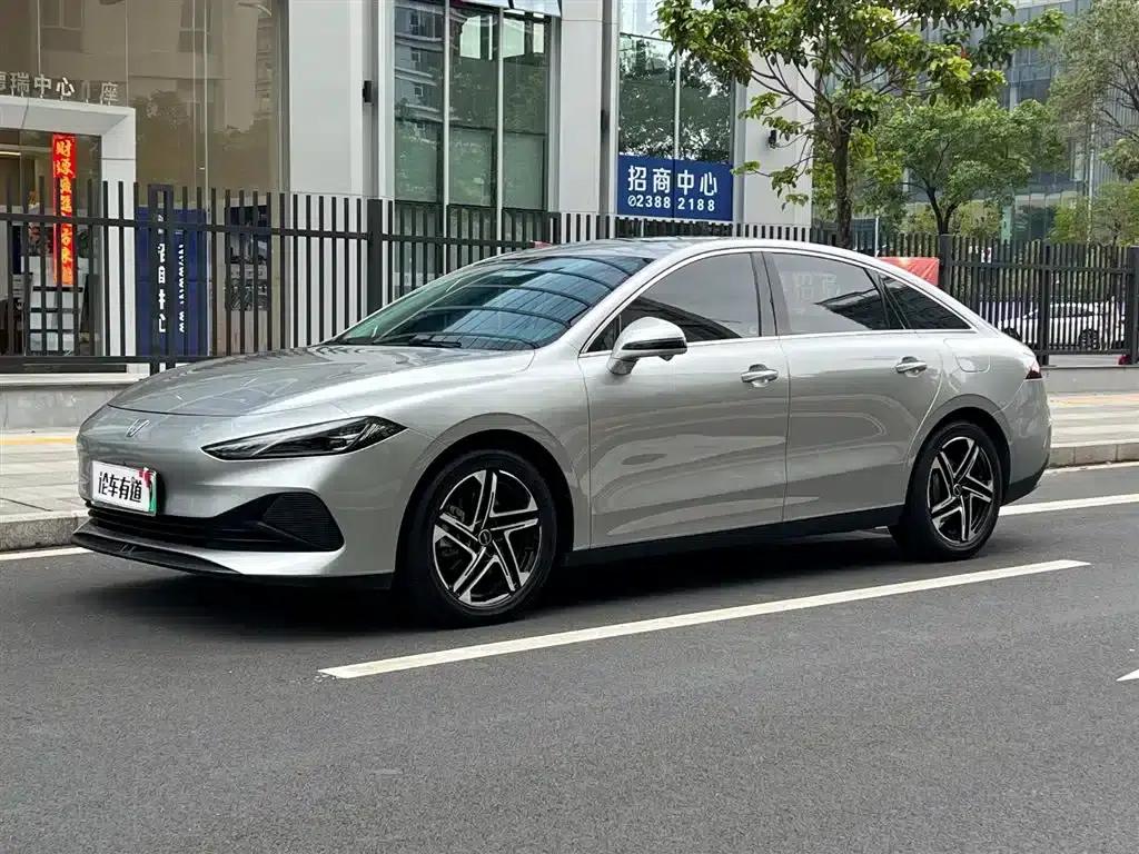 Roewe D7 2023 DMH 125km Premium Edition — миниатюра 1