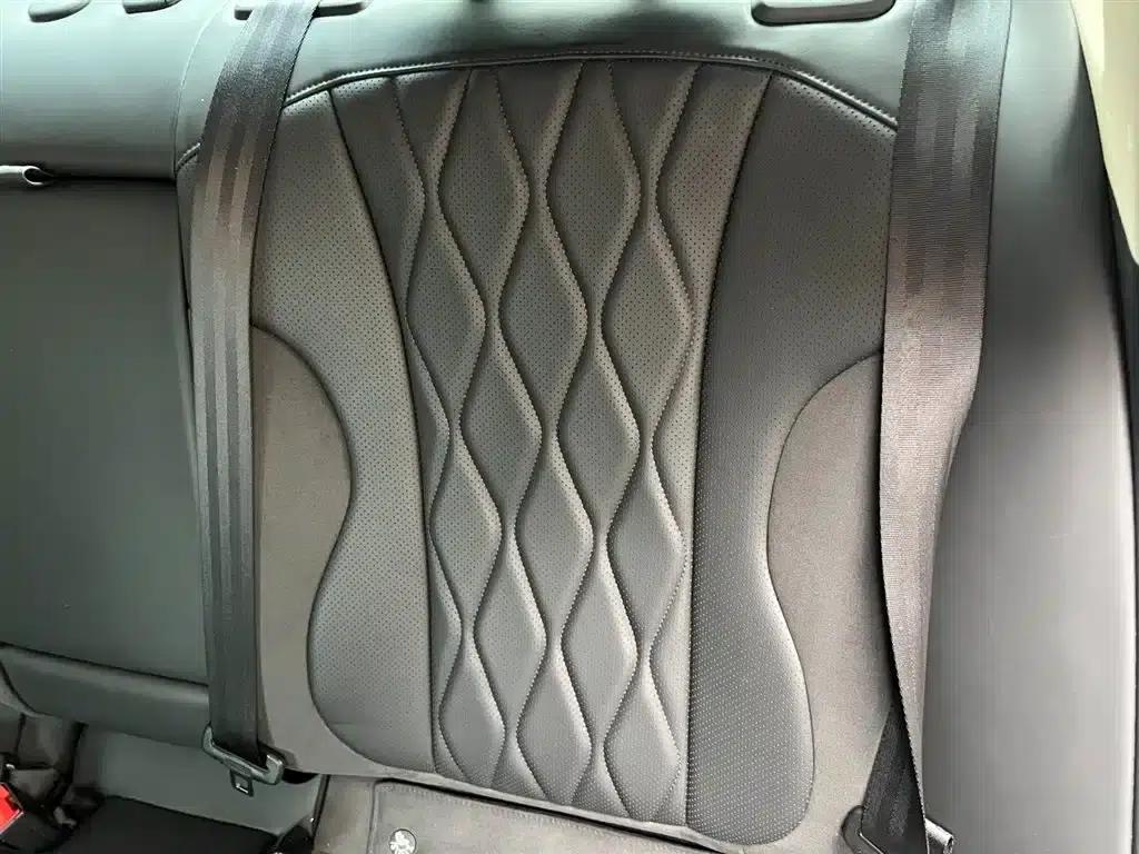 Roewe D7 2023 DMH 125km Premium Edition — миниатюра 16