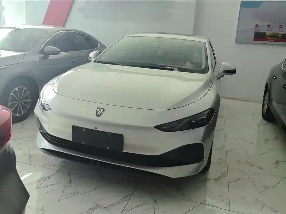 Roewe D7 2025 DMH 125km World Champion Excellence Edition — миниатюра 2